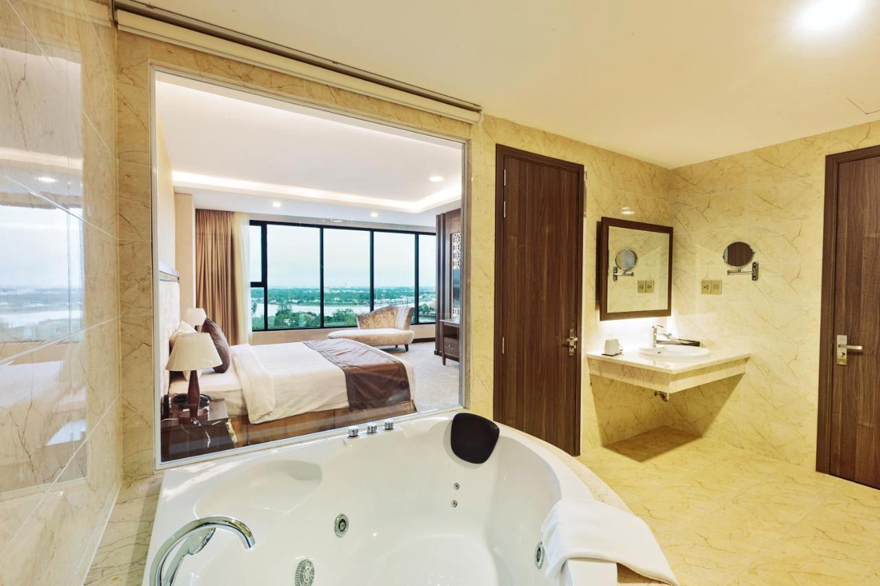 Muong Thanh Luxury Can Tho Hotel Exterior foto